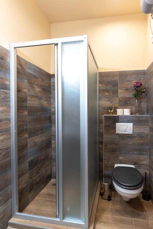 Jungle With 2 Bathrooms Budapešť